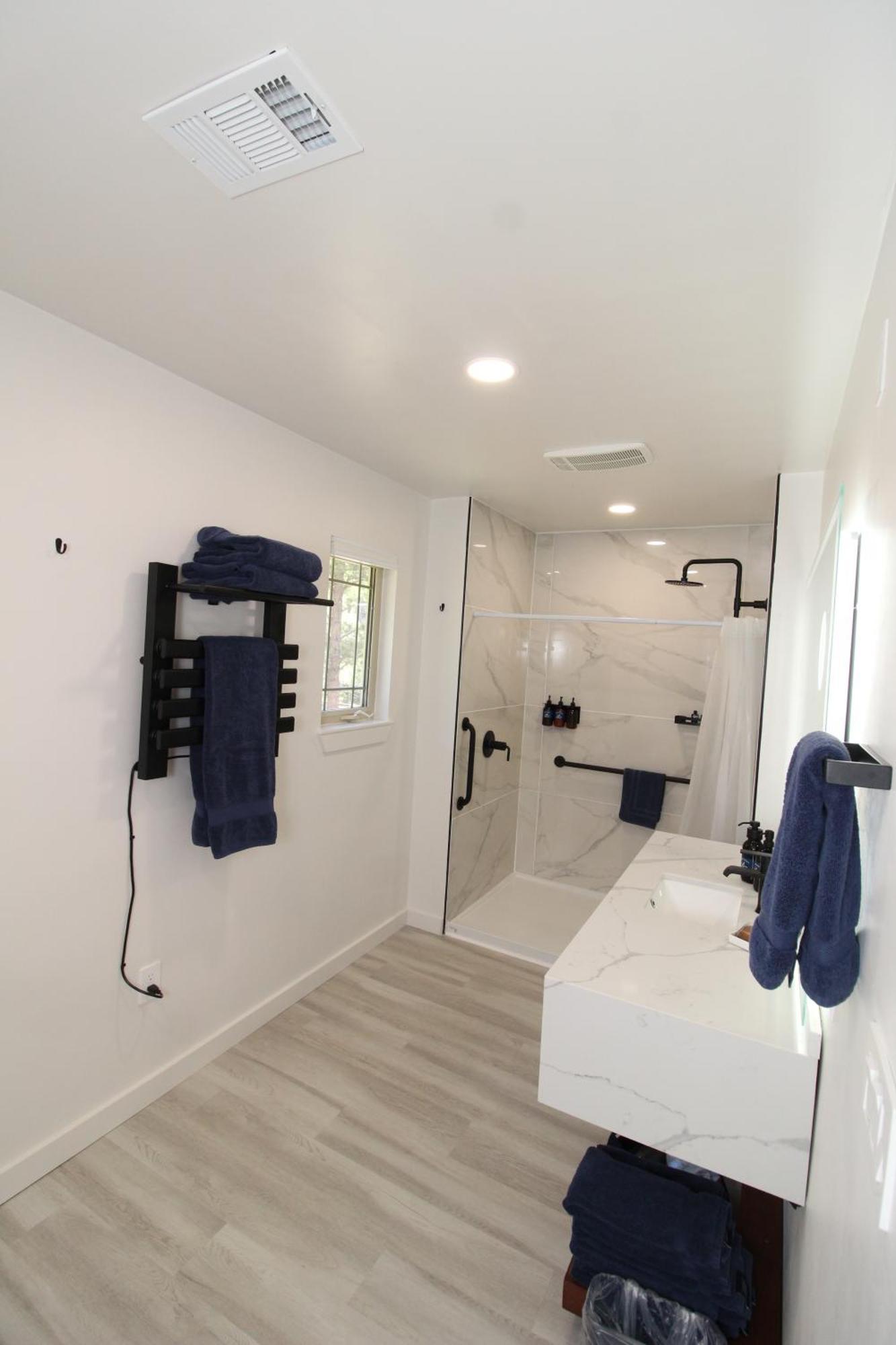 Aspen Springs Angel Fire Aparthotel Стая снимка